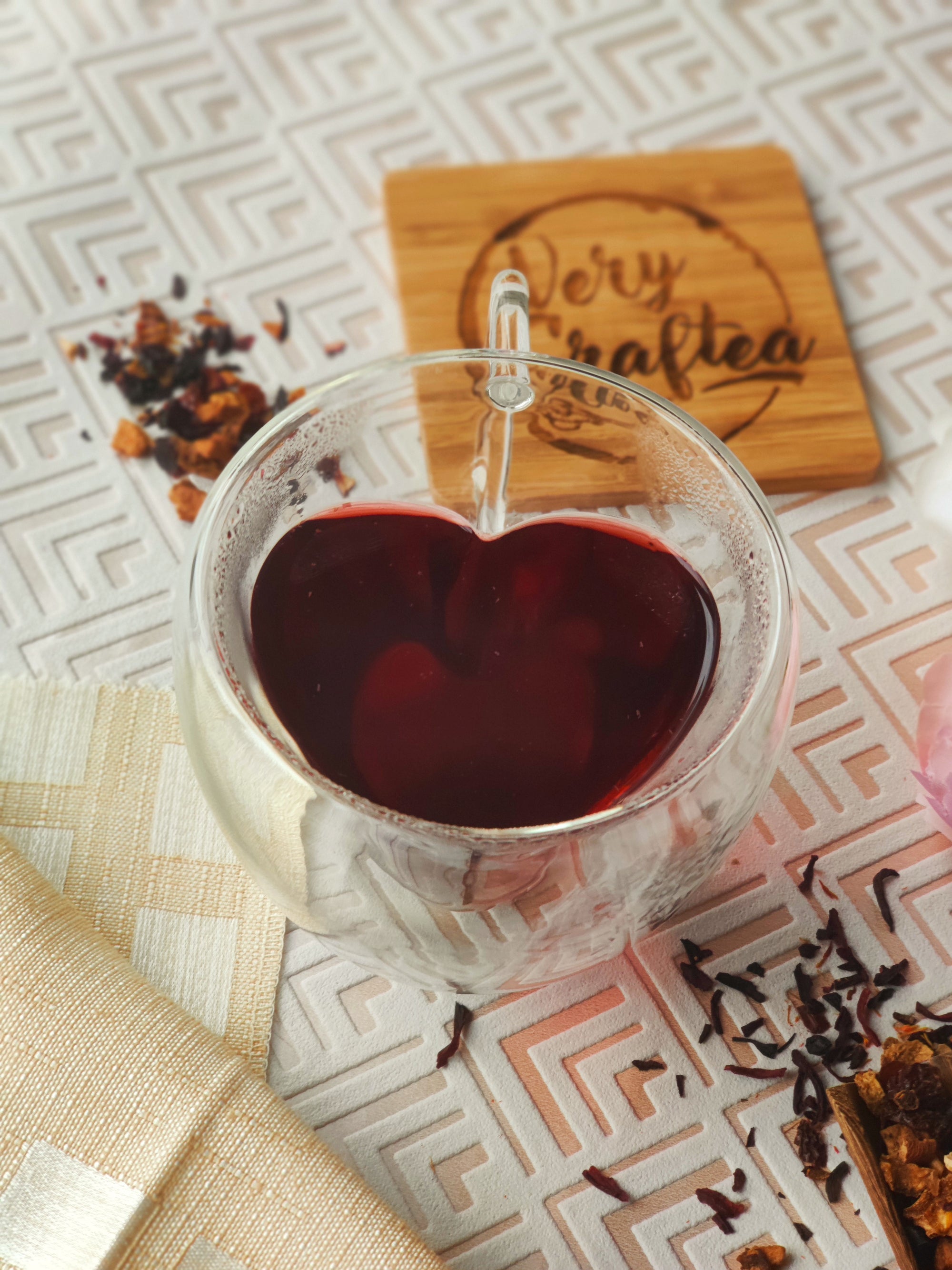 HEART SHAPED GLASS MUG